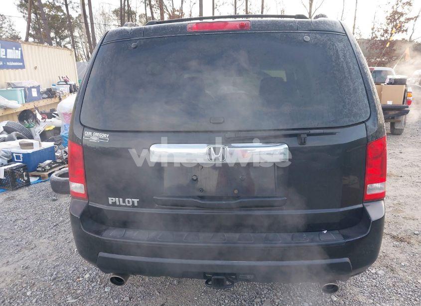 Photo 16 of 2011 Honda Pilot EX-L (VIN 5FNYF3H53BB020296)