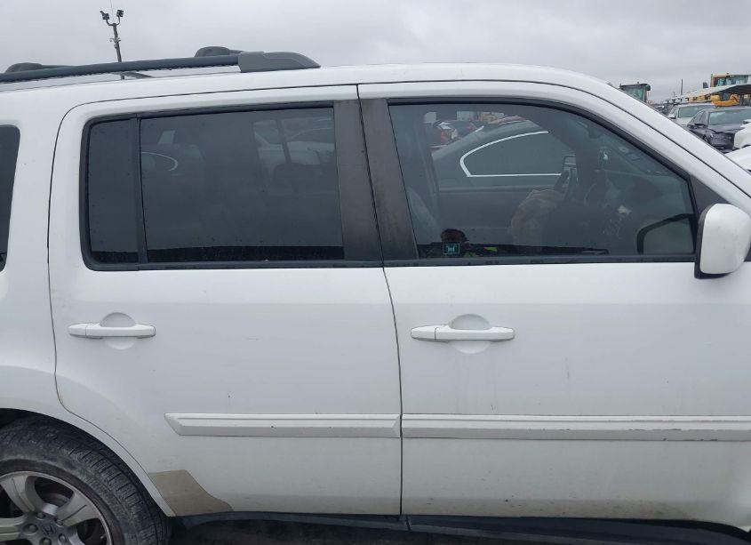 Photo 13 of 2012 Honda Pilot EX-L (VIN 5FNYF3H53CB009638)