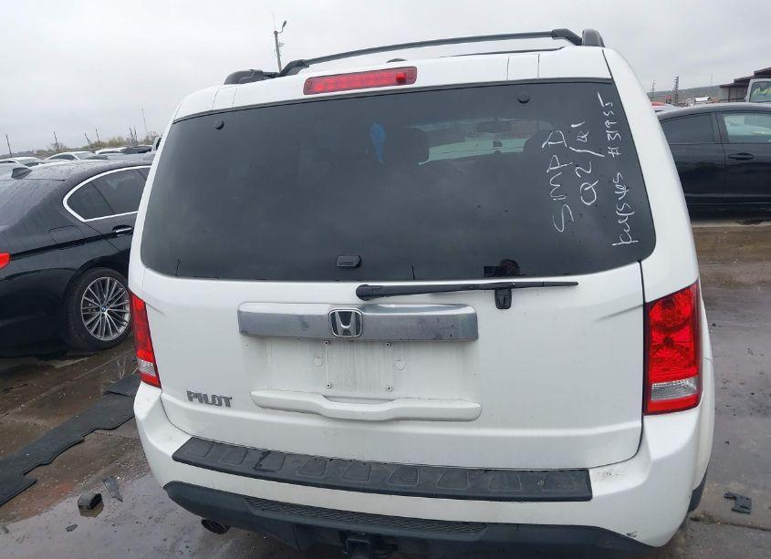 Photo 16 of 2012 Honda Pilot EX-L (VIN 5FNYF3H53CB009638)