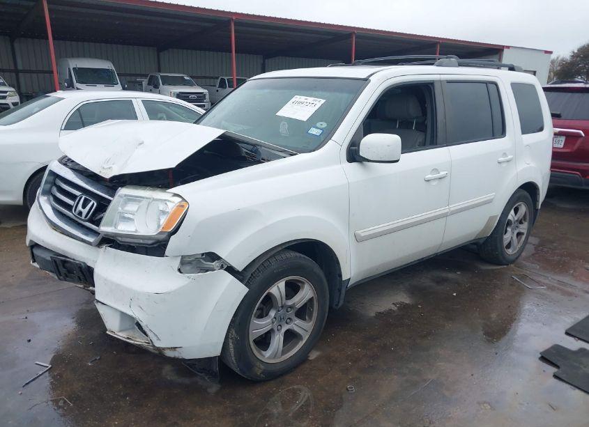 Photo 2 of 2012 Honda Pilot EX-L (VIN 5FNYF3H53CB009638)