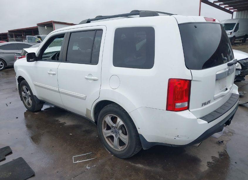 Photo 3 of 2012 Honda Pilot EX-L (VIN 5FNYF3H53CB009638)