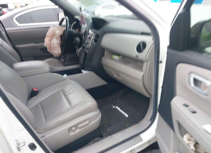 Photo 5 of 2012 Honda Pilot EX-L (VIN 5FNYF3H53CB009638)