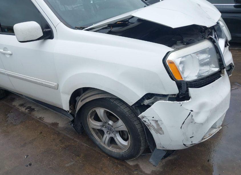 Photo 6 of 2012 Honda Pilot EX-L (VIN 5FNYF3H53CB009638)