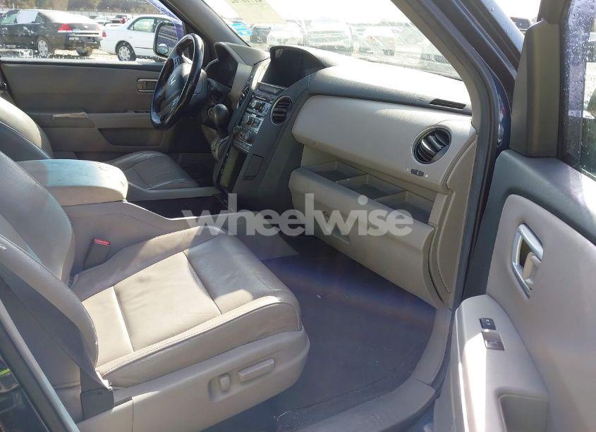 Photo 5 of 2012 Honda Pilot EX-L (VIN 5FNYF3H53CB019103)