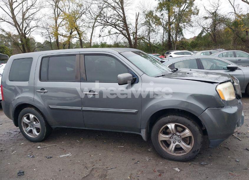 Photo 13 of 2012 Honda Pilot EX-L (VIN 5FNYF3H53CB021305)