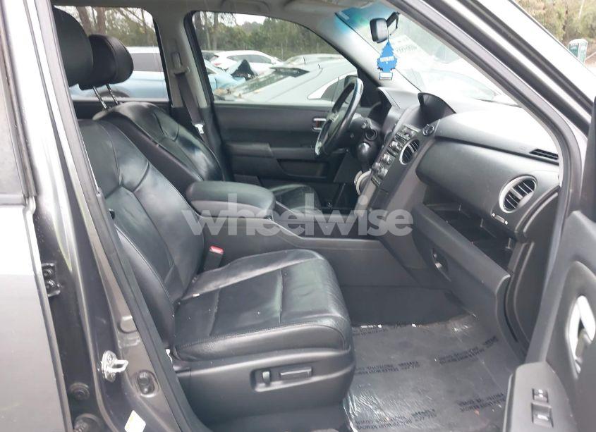 Photo 5 of 2012 Honda Pilot EX-L (VIN 5FNYF3H53CB021305)