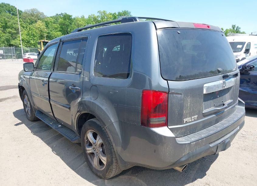 Photo 3 of 2012 Honda Pilot EX-L (VIN 5FNYF3H53CB025869)