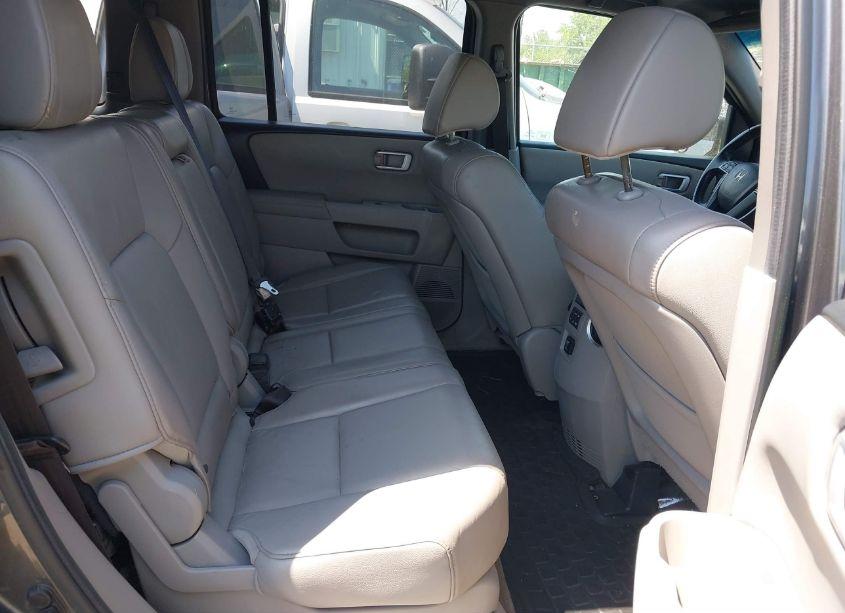 Photo 8 of 2012 Honda Pilot EX-L (VIN 5FNYF3H53CB025869)