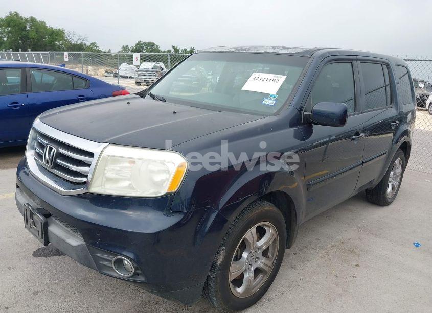 Photo 2 of 2012 Honda Pilot EX-L (VIN 5FNYF3H53CB036306)