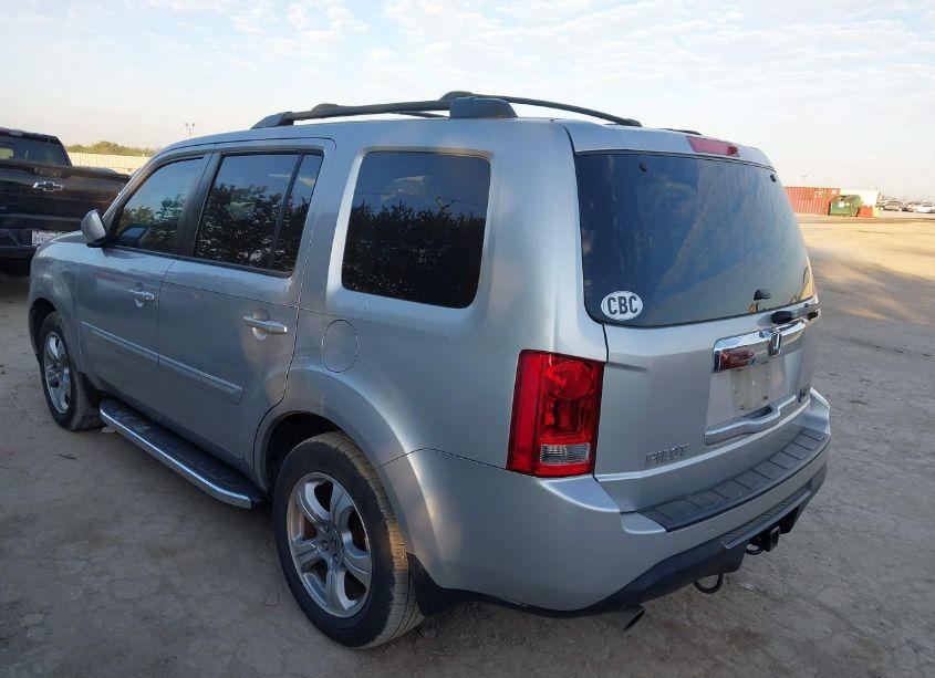 Photo 3 of 2013 Honda Pilot EX-L (VIN 5FNYF3H53DB024187)