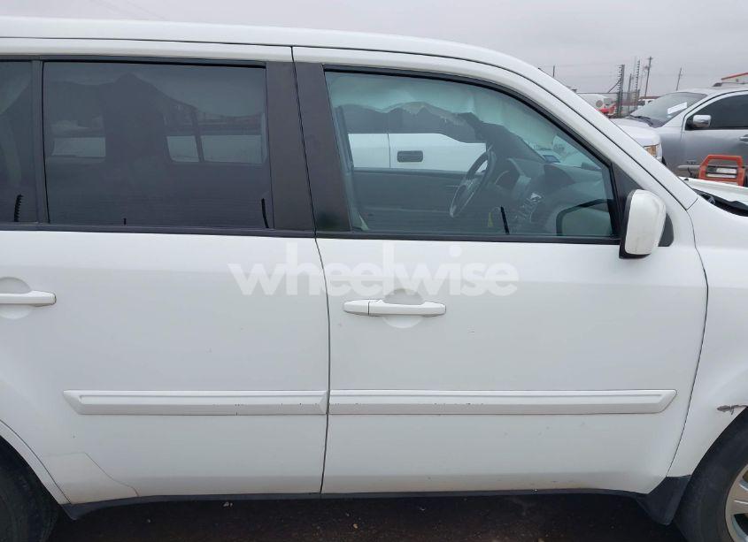 Photo 13 of 2013 Honda Pilot EX-L (VIN 5FNYF3H53DB039403)