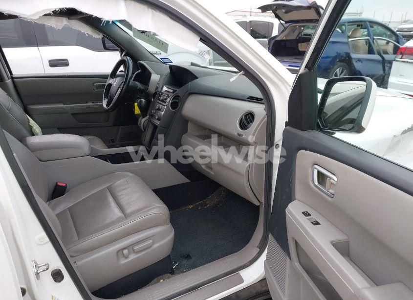 Photo 5 of 2013 Honda Pilot EX-L (VIN 5FNYF3H53DB039403)