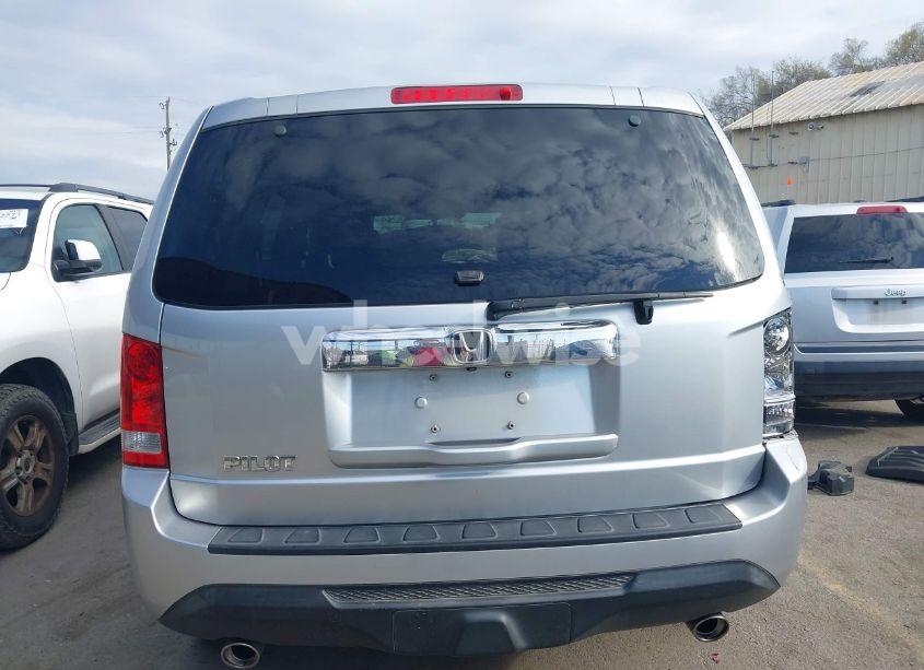 Photo 16 of 2015 Honda Pilot EX-L (VIN 5FNYF3H53FB011443)