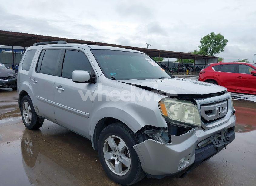 2011 Honda Pilot EX-L (VIN 5FNYF3H54BB014037) main photo