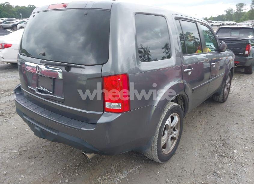 Photo 4 of 2014 Honda Pilot EX-L (VIN 5FNYF3H54EB003396)