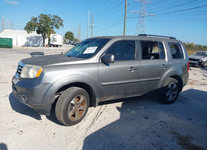 Photo 14 of 2012 Honda Pilot EX-L (VIN 5FNYF3H55CB022813)