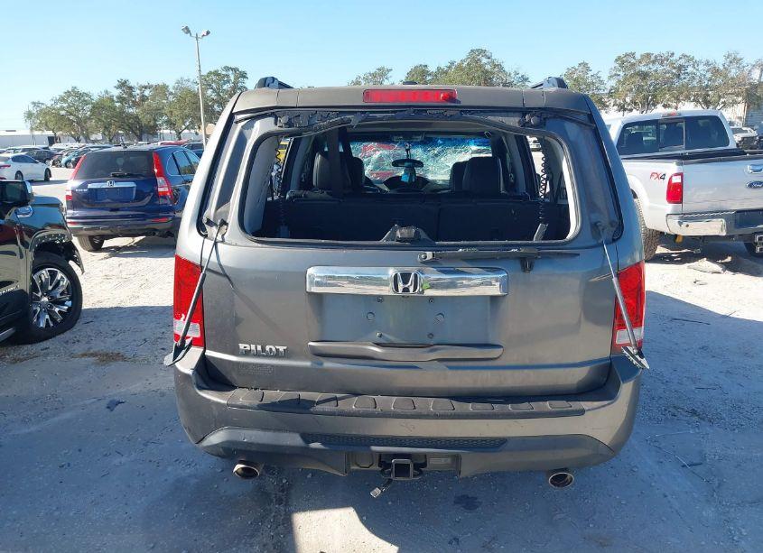 Photo 16 of 2012 Honda Pilot EX-L (VIN 5FNYF3H55CB022813)