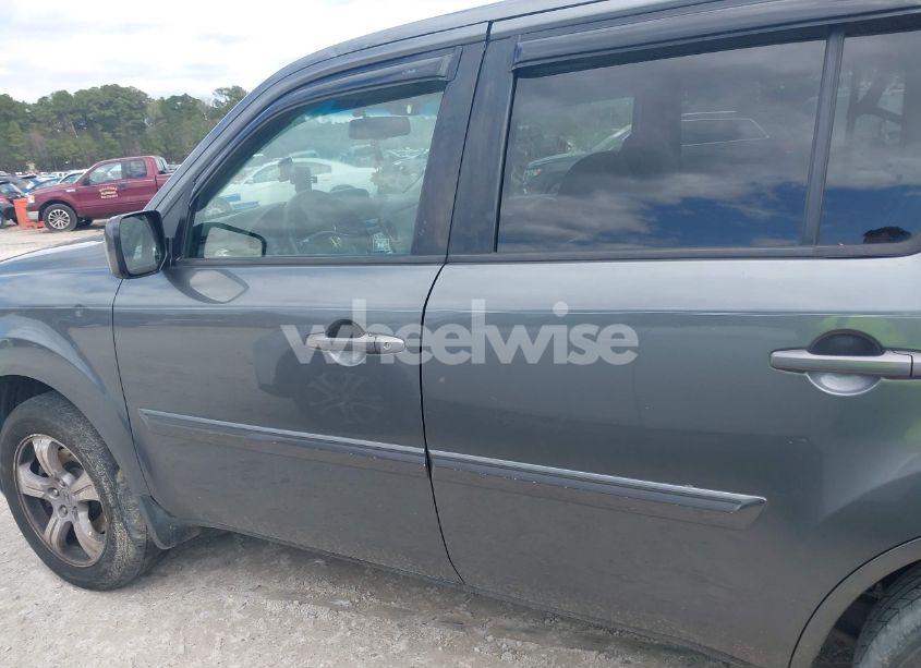 Photo 14 of 2012 Honda Pilot EXL (VIN 5FNYF3H55CB036730)