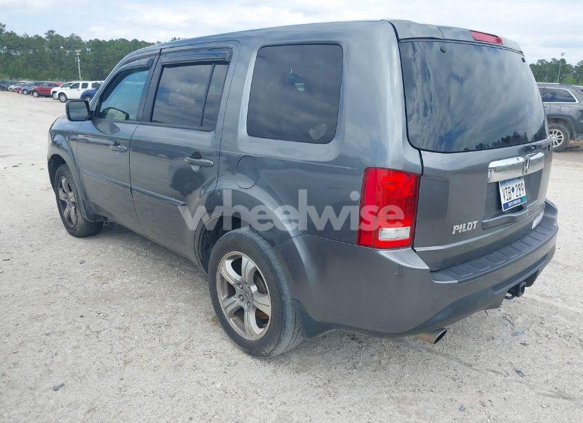 Photo 3 of 2012 Honda Pilot EXL (VIN 5FNYF3H55CB036730)