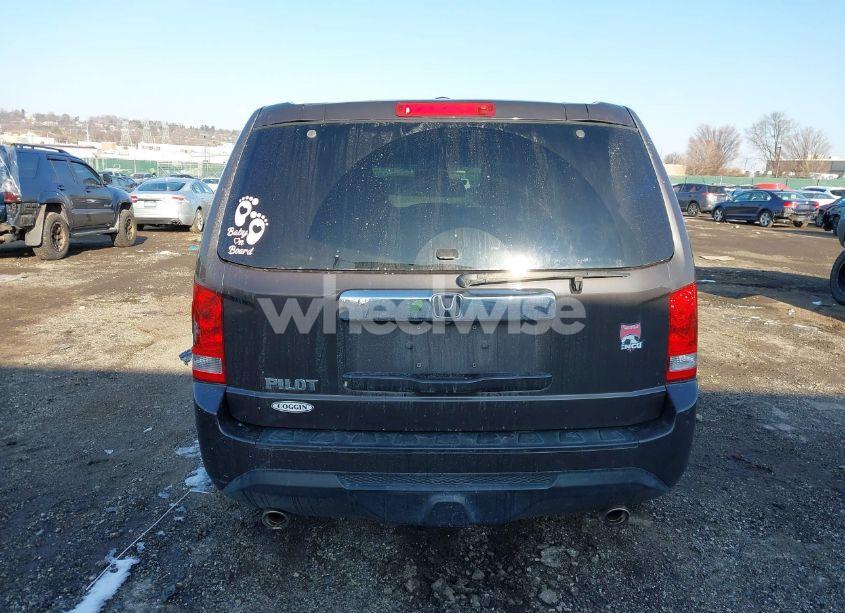 Photo 15 of 2012 Honda Pilot EX-L (VIN 5FNYF3H55CB038476)