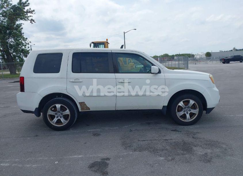 Photo 13 of 2013 Honda Pilot EX-L (VIN 5FNYF3H55DB013160)