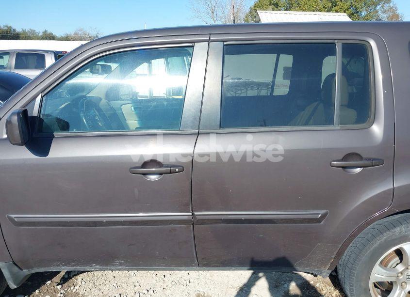 Photo 15 of 2013 Honda Pilot EX-L (VIN 5FNYF3H55DB015278)