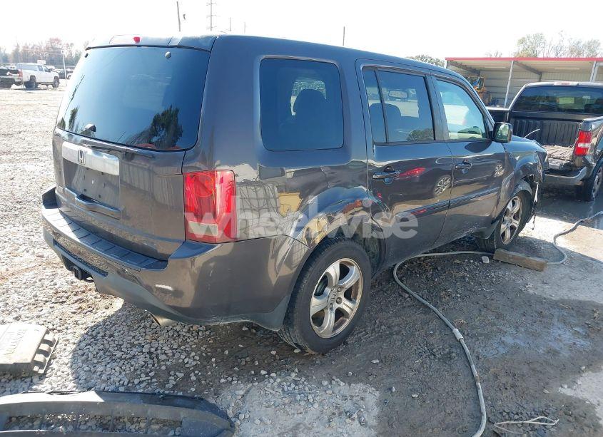 Photo 4 of 2013 Honda Pilot EX-L (VIN 5FNYF3H55DB015278)