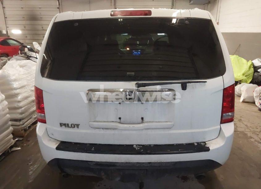 Photo 17 of 2014 Honda Pilot EX-L (VIN 5FNYF3H55EB001897)