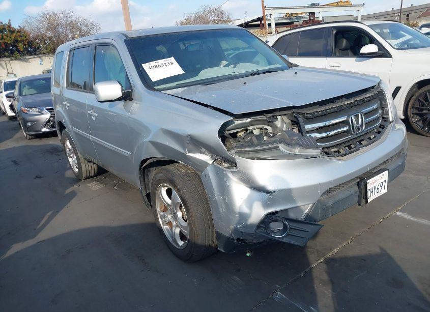 2015 Honda Pilot EX-L (VIN 5FNYF3H55FB021388) main photo