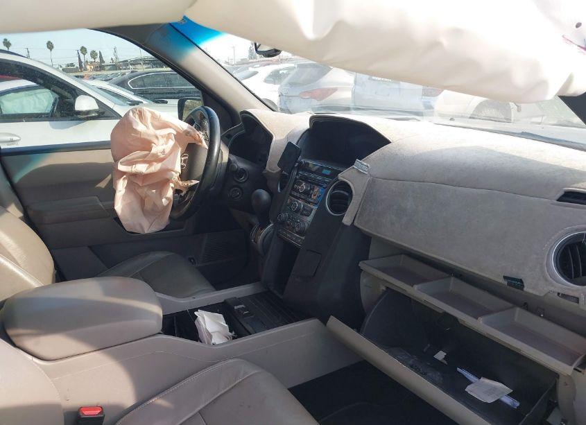 Photo 5 of 2015 Honda Pilot EX-L (VIN 5FNYF3H55FB021388)