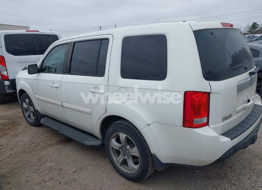 Photo 14 of 2015 Honda Pilot EX-L (VIN 5FNYF3H55FB029006)