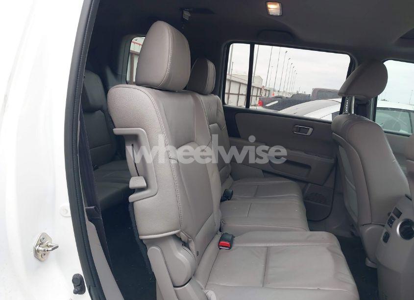 Photo 8 of 2015 Honda Pilot EX-L (VIN 5FNYF3H55FB029006)