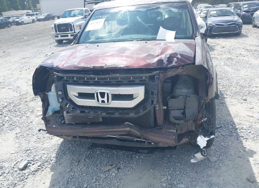 Photo 13 of 2010 Honda Pilot EX-L (VIN 5FNYF3H56AB004835)