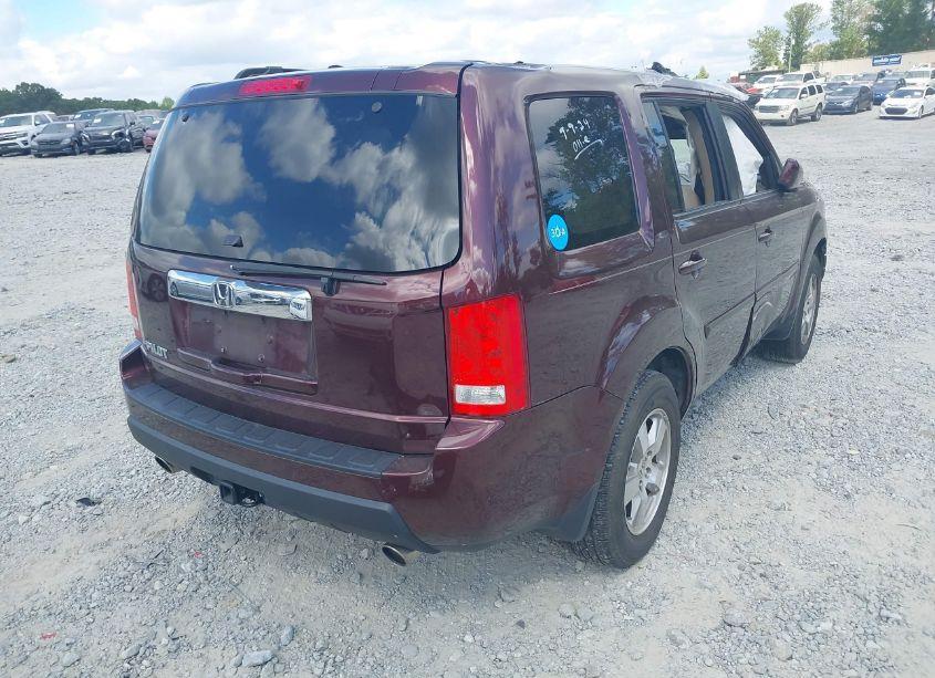 Photo 4 of 2010 Honda Pilot EX-L (VIN 5FNYF3H56AB004835)