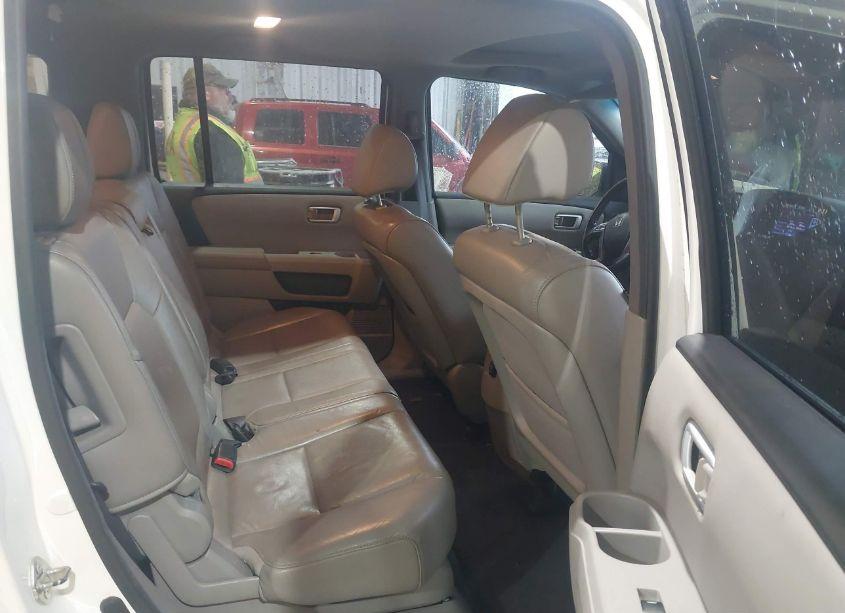 Photo 8 of 2012 Honda Pilot EX-L (VIN 5FNYF3H56CB005664)