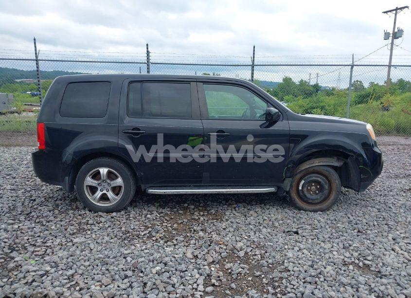 Photo 13 of 2012 Honda Pilot EX-L (VIN 5FNYF3H56CB015238)