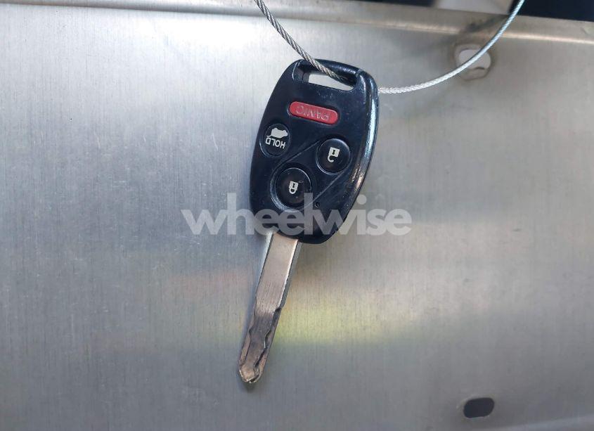 Photo 11 of 2012 Honda Pilot EX-L (VIN 5FNYF3H56CB025879)