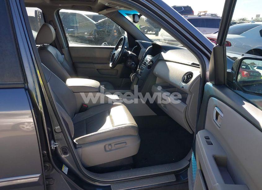 Photo 5 of 2012 Honda Pilot EX-L (VIN 5FNYF3H56CB025879)