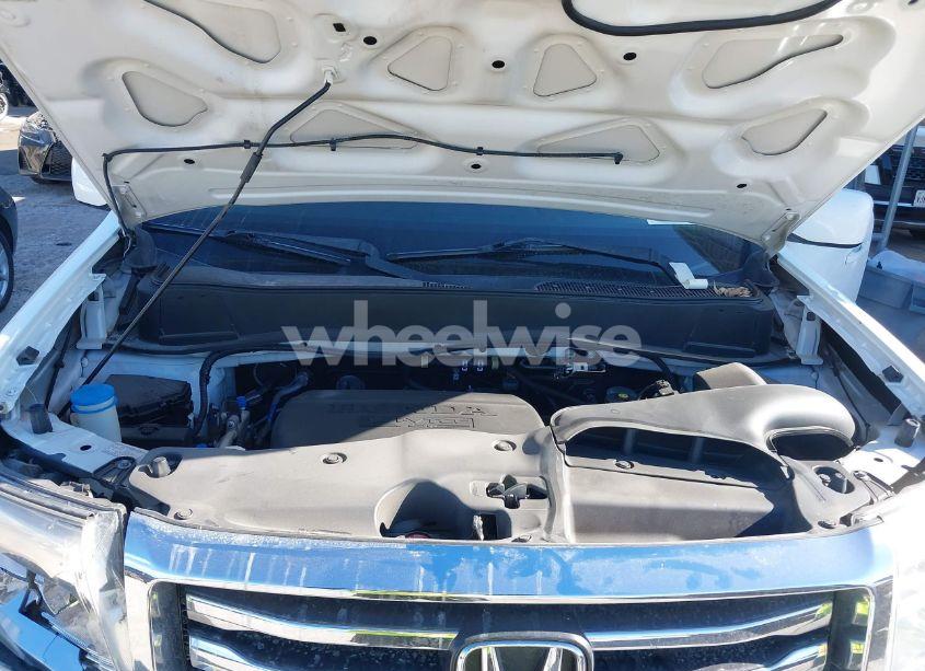 Photo 10 of 2013 Honda Pilot EX-L (VIN 5FNYF3H56DB008775)