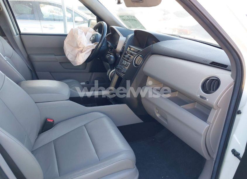 Photo 5 of 2013 Honda Pilot EX-L (VIN 5FNYF3H56DB008775)