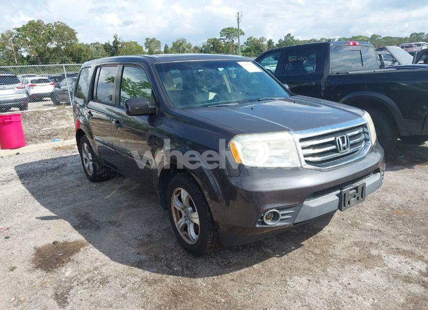 2013 Honda Pilot EX-L (VIN 5FNYF3H56DB024782) main photo