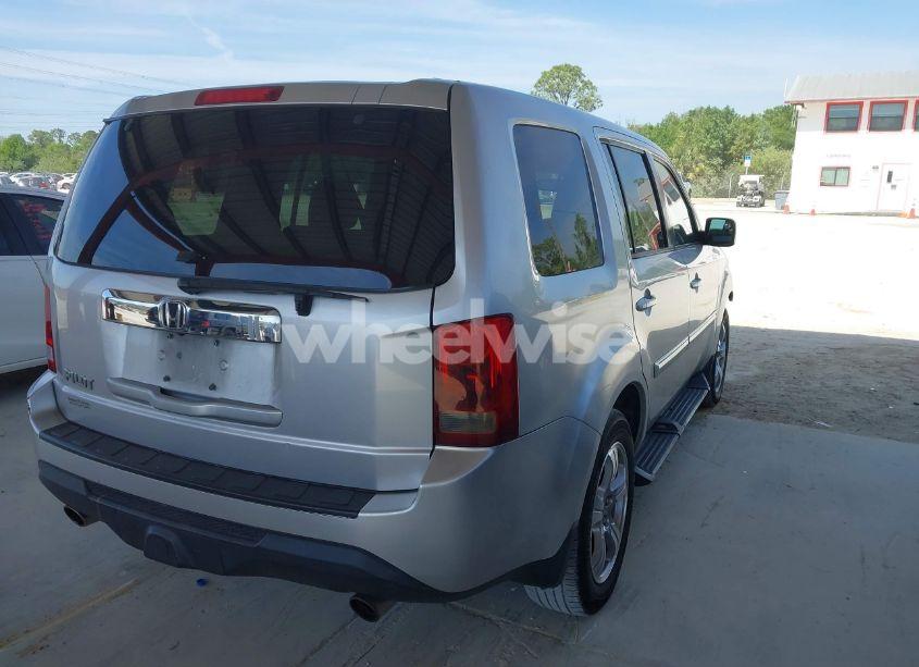 Photo 4 of 2014 Honda Pilot EX-L (VIN 5FNYF3H56EB014772)