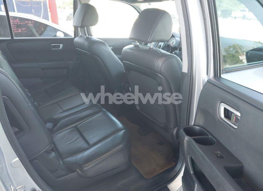 Photo 8 of 2014 Honda Pilot EX-L (VIN 5FNYF3H56EB014772)