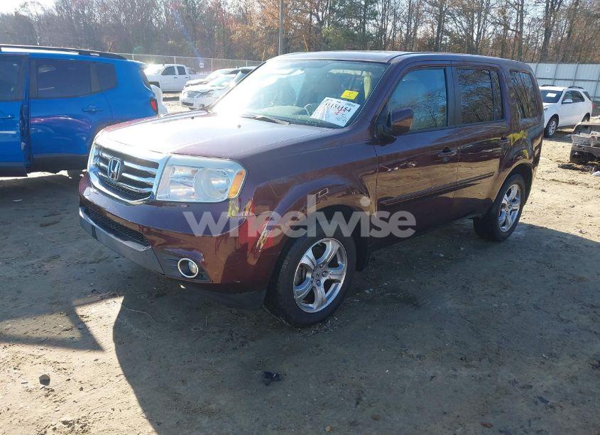 Photo 2 of 2014 Honda Pilot EX-L (VIN 5FNYF3H56EB019891)