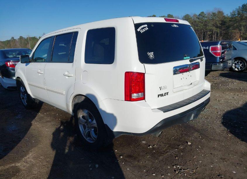 Photo 3 of 2014 Honda Pilot EX-L (VIN 5FNYF3H56EB023360)