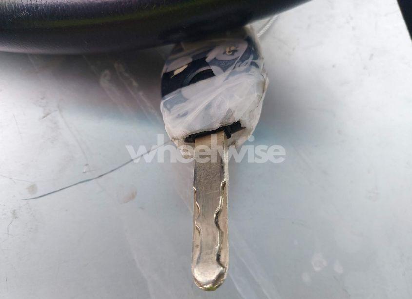 Photo 12 of 2011 Honda Pilot EX-L (VIN 5FNYF3H57BB016834)