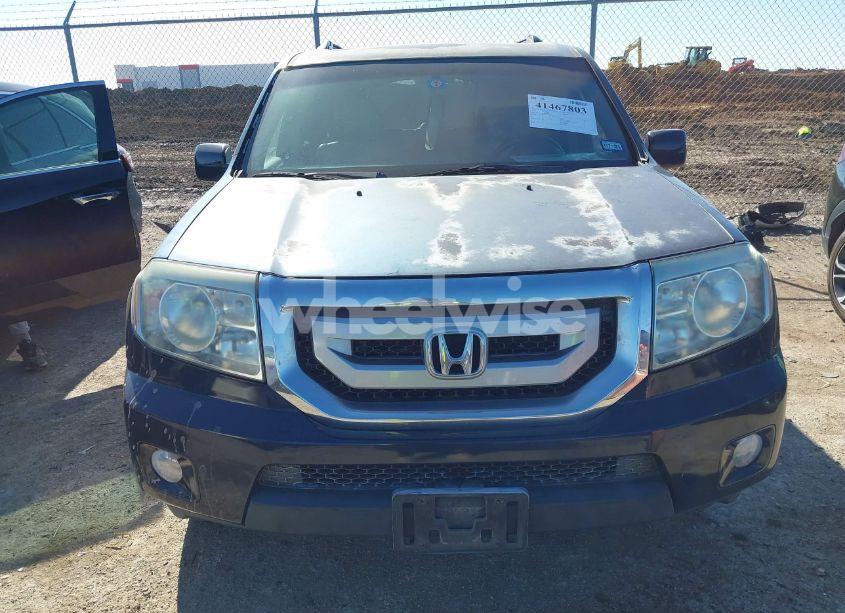 Photo 6 of 2011 Honda Pilot EX-L (VIN 5FNYF3H57BB024450)