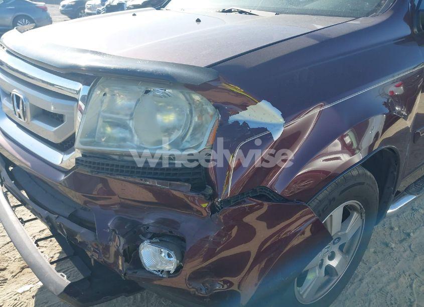 Photo 6 of 2011 Honda Pilot EX-L (VIN 5FNYF3H57BB030295)