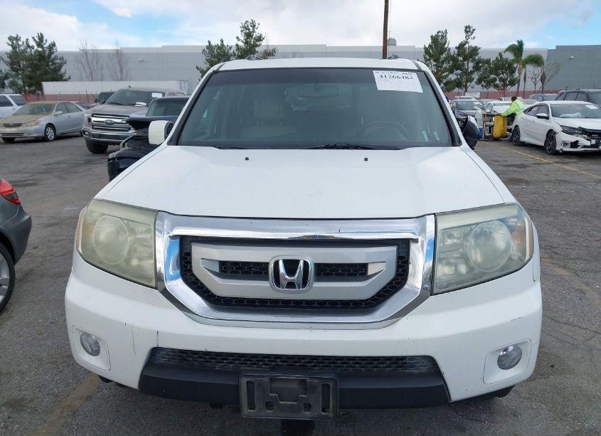 Photo 12 of 2011 Honda Pilot EX-L (VIN 5FNYF3H57BB040843)