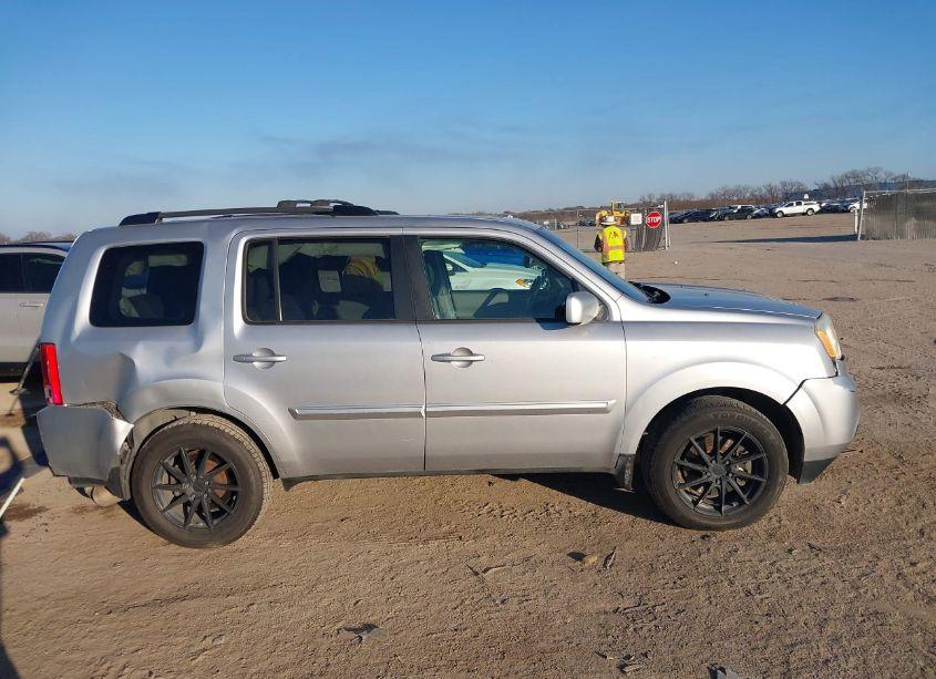 Photo 13 of 2012 Honda Pilot EX-L (VIN 5FNYF3H57CB022263)